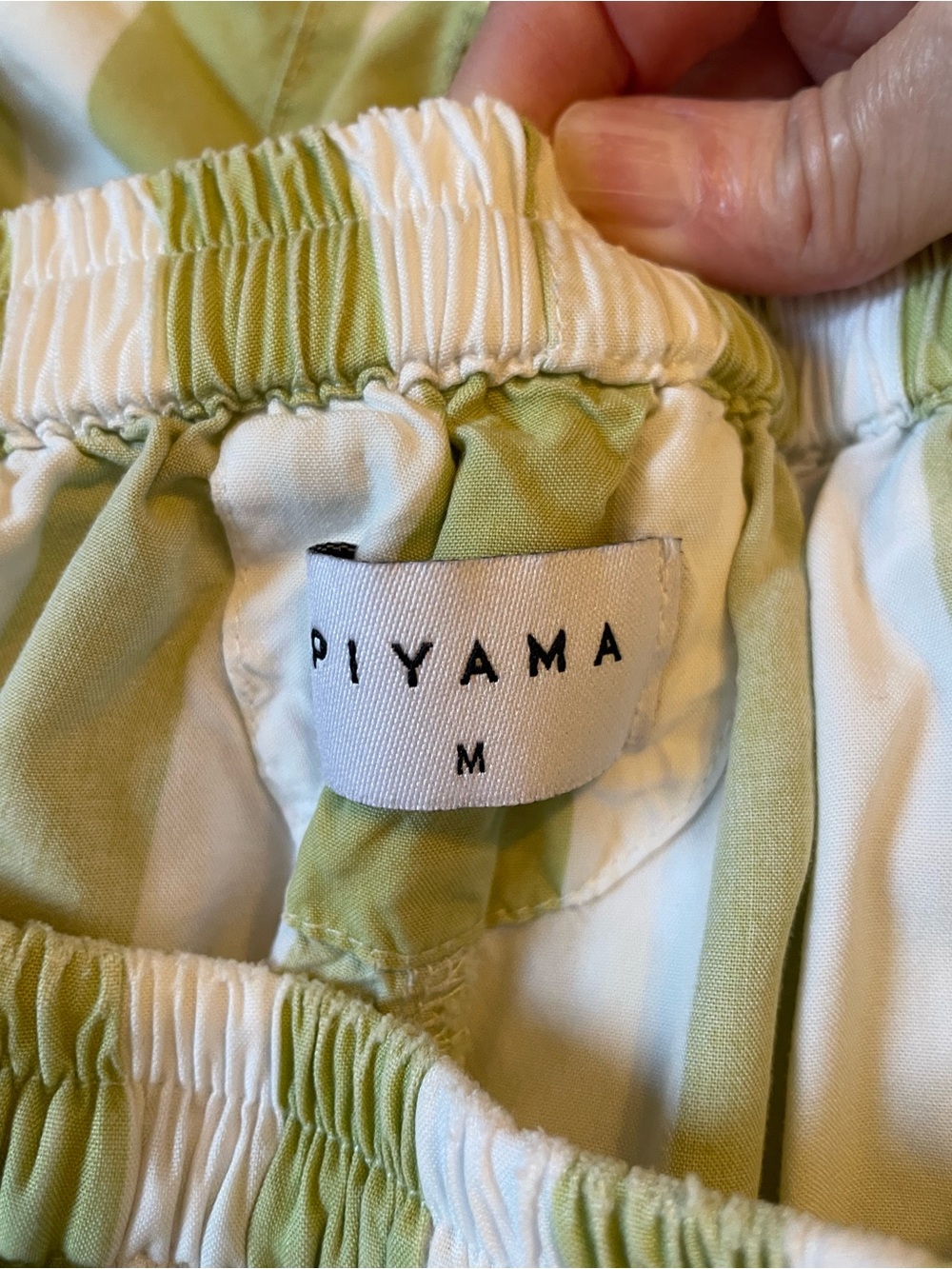 PIYAMA Abigail Short Sleeve Shorts Pajama Set in Margarita Green Print Size M - Picture 9 of 11